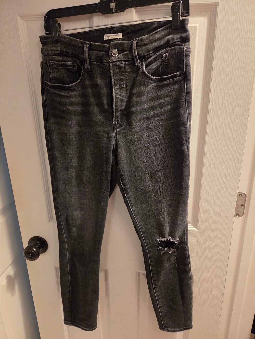 Good American- High-Rise Black Distressed Women’s Jeans